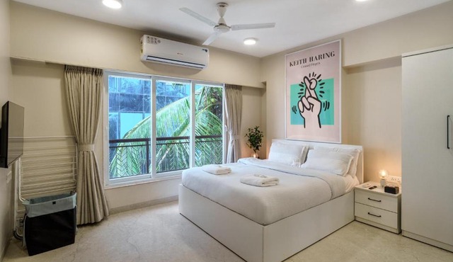 Zen C - Private Room in Shared 3BHK