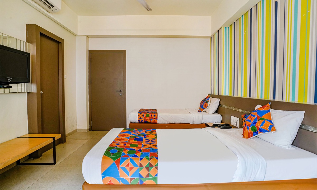 Central Pune Hotel | Fabhotel Gargi Deluxe