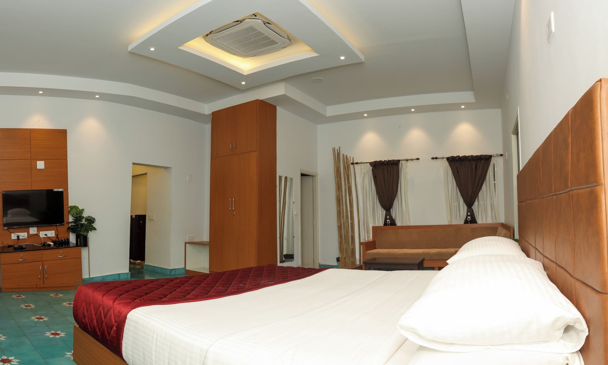 Kalapettai Hotel | Nilan Zingle Resort