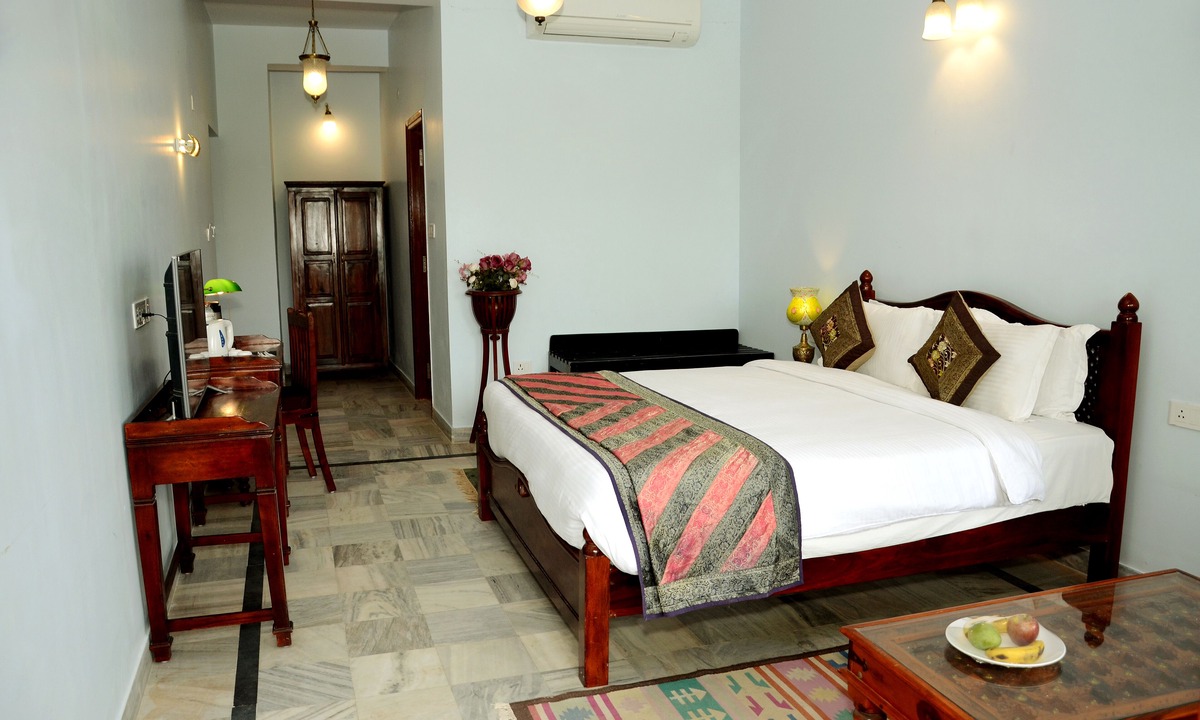 Nawalgarh Hotel | Koolwal Kothi Zinc Journey by The Fern