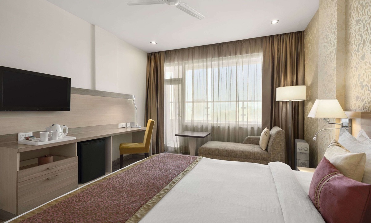Shahjahanpur Hotel | Days Hotel by Wyndham Neemrana Jaipur Highway