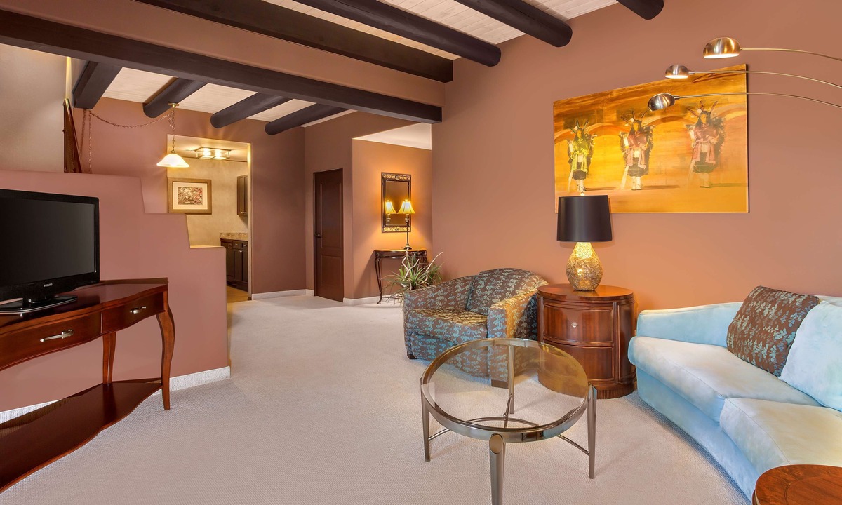 Nambe Pueblo Hotel | Homewood Suites by Hilton Santa Fe-North