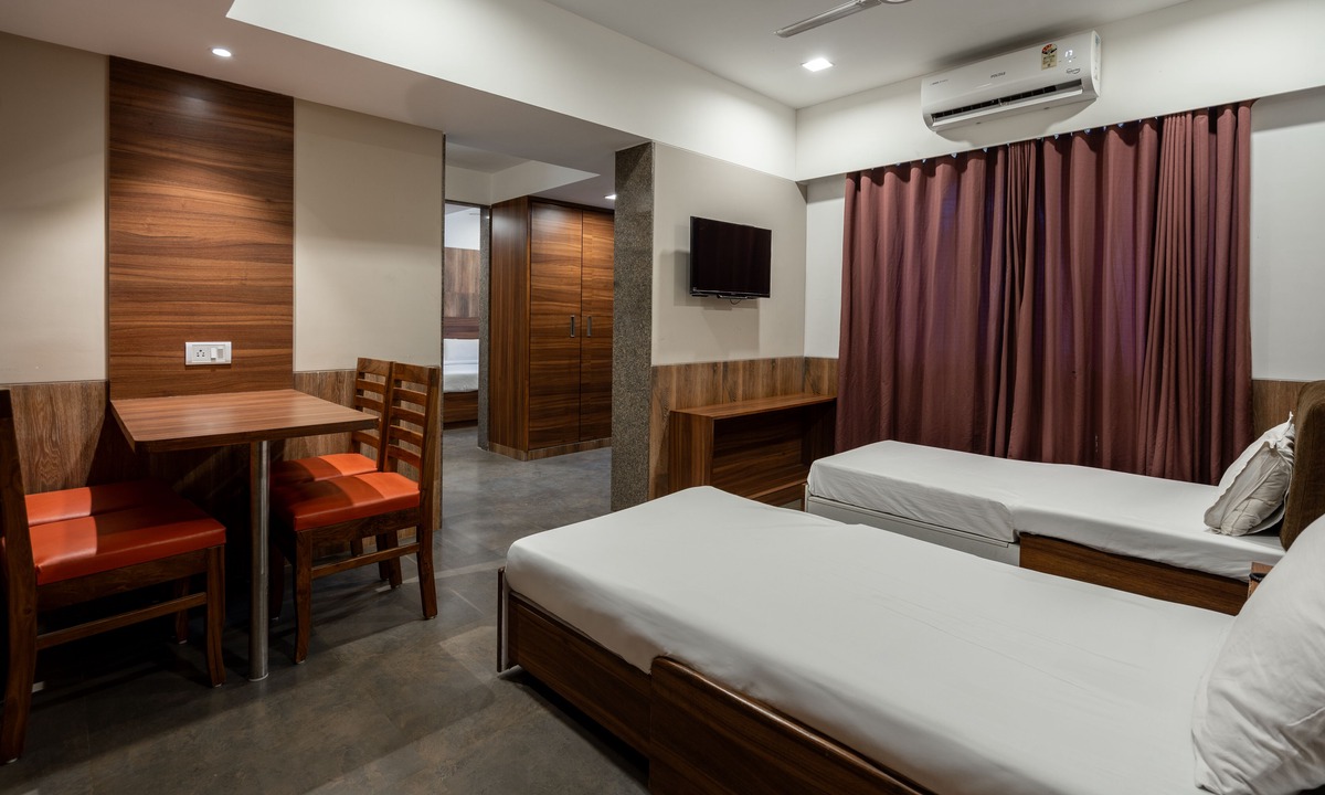 Mira Road East Hotel | GCC Sonal Apartments