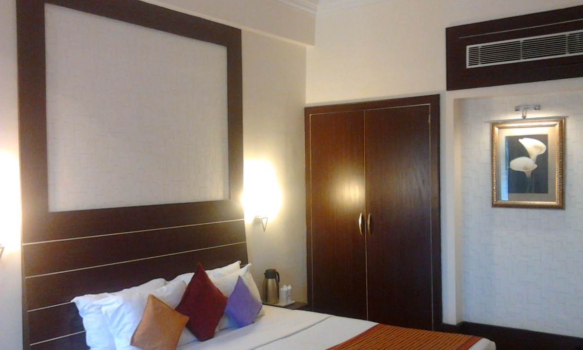 Jabalpur Hotel | Hotel Satya Ashoka