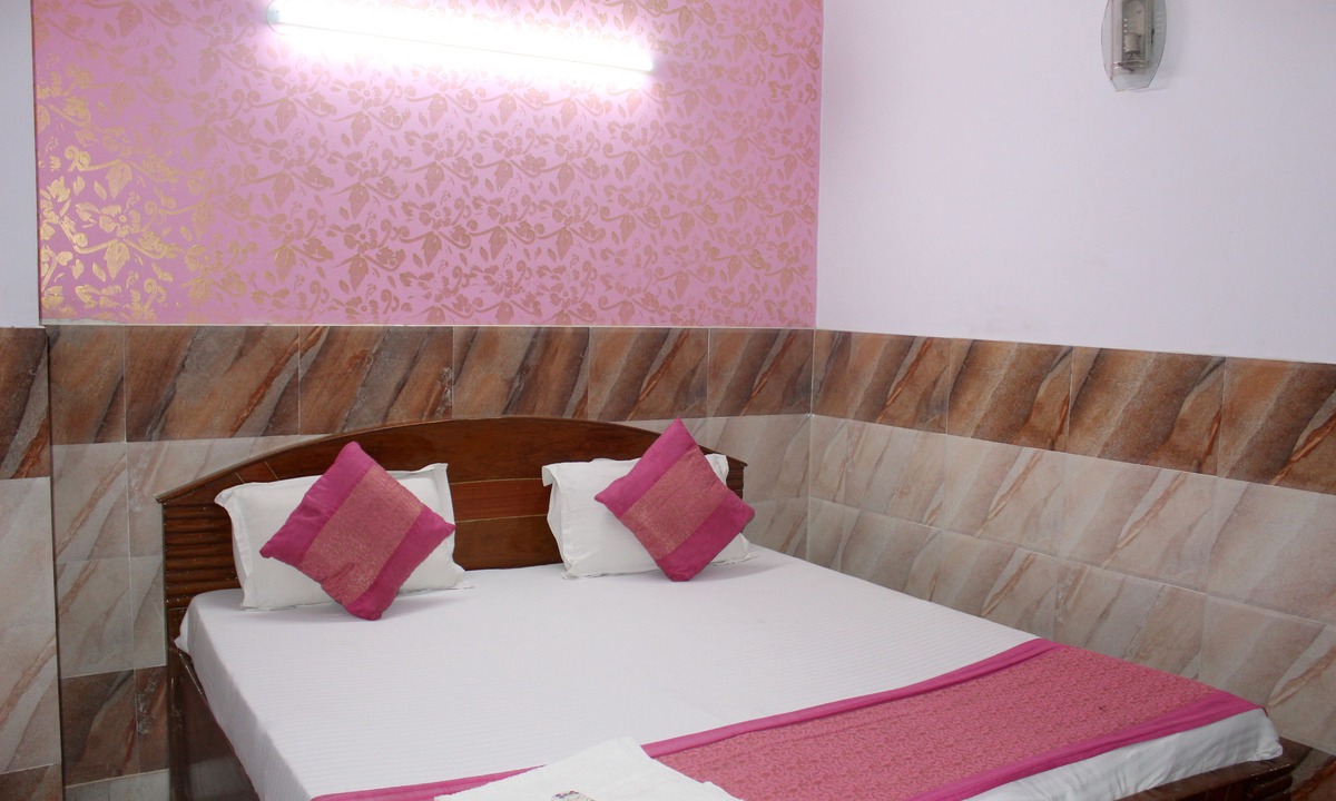 Jangpura House | Rajdhani Inn
