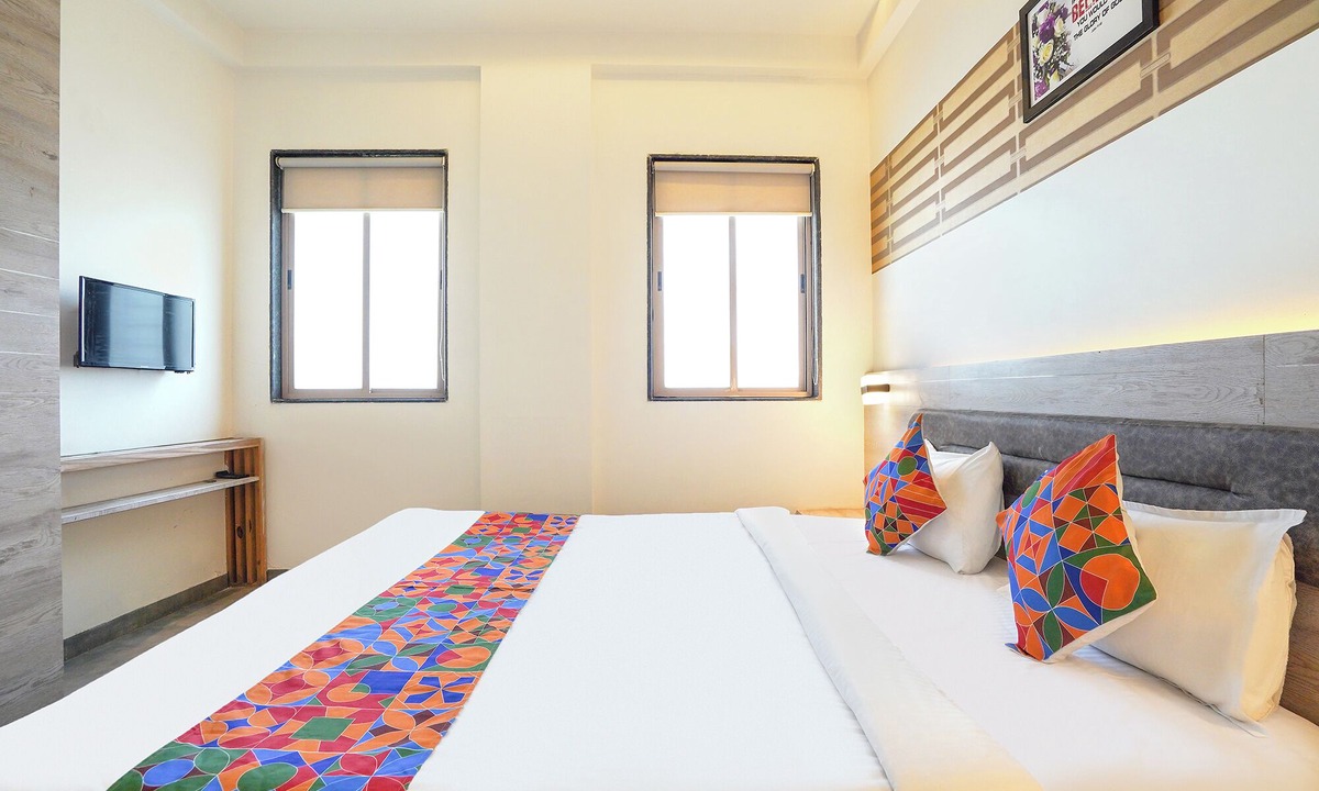 Kadadhe Hotel | FabHotel Pragati