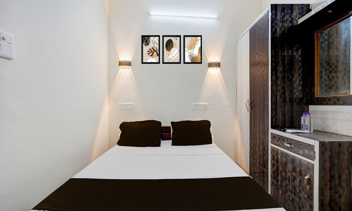 Central Chennai House | Hotel O Chennai Central Railway Station