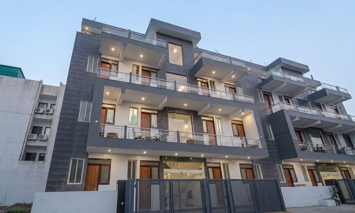 Zirakpur Hotel | COZY COVE