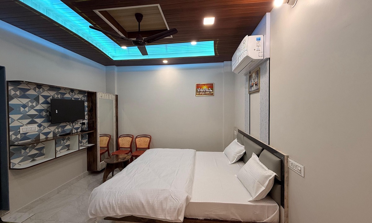 Sikar Hotel | Hotel Shree Sanwariya