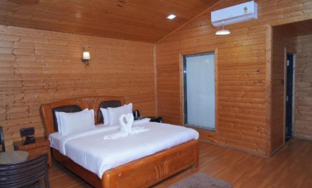 Medha Hotel | Verdant Retreat