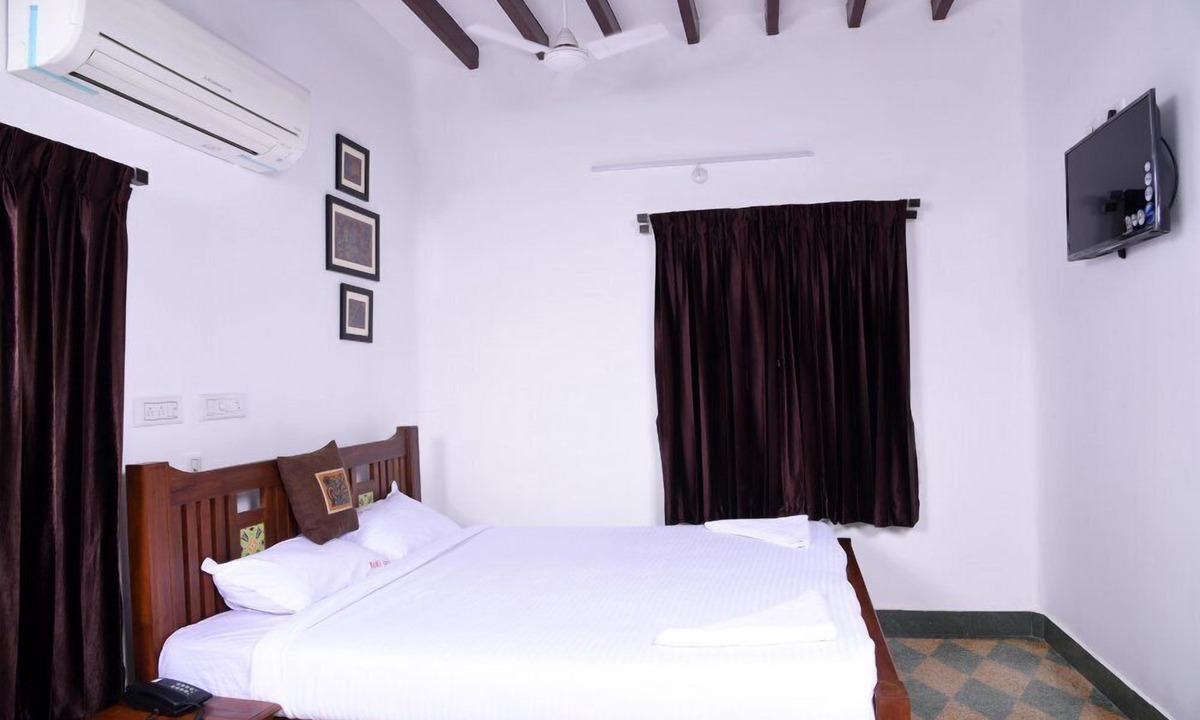 Thanjavur Hotel | Rams Inn