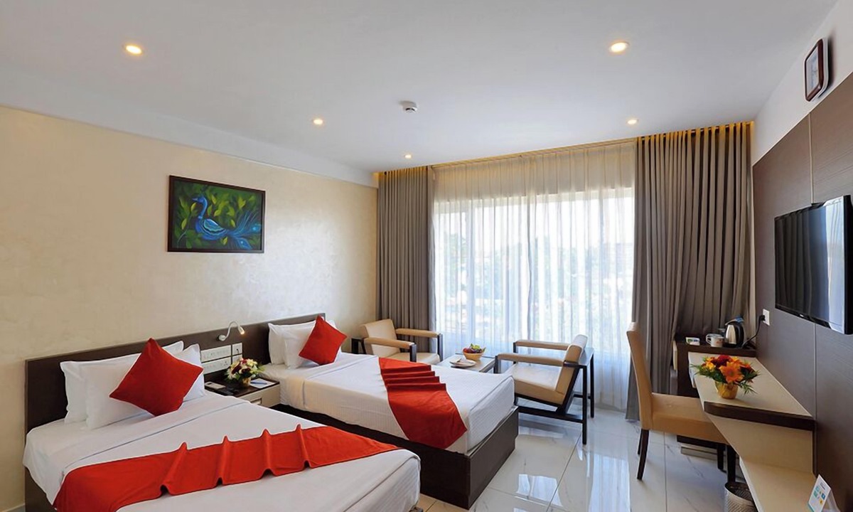 Guruvayur Hotel | Renai Sreekrishna