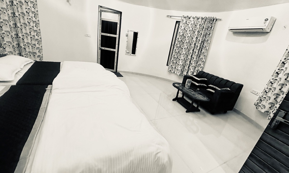 Sikar Hotel | Shyam Resort