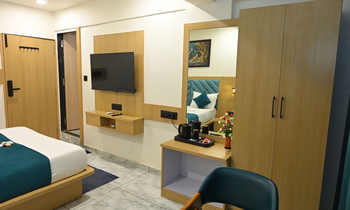 Paldi Hotel | Hotel Revanta Inn