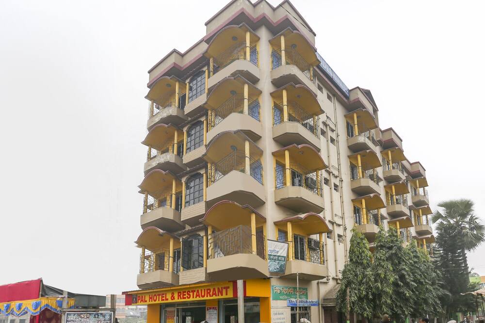 Tarapith Hotel | OYO Bideshini Hotel