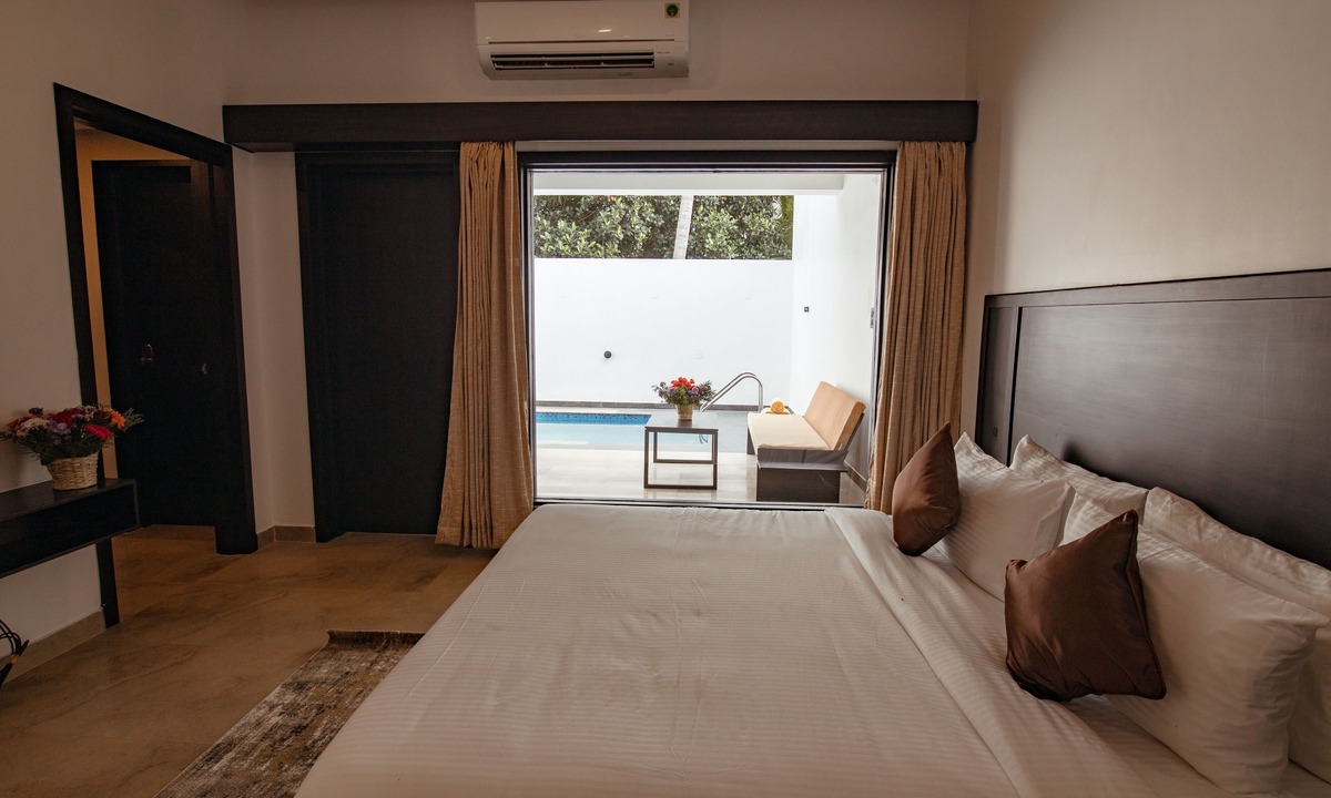 Kottakuppam Resort | The Saravi Resort