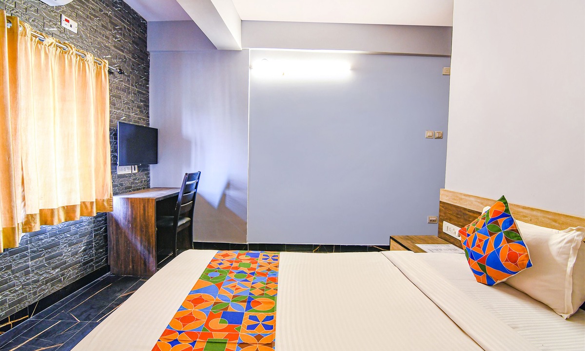 Sankrail Hotel | Fabexpress Subh Residency