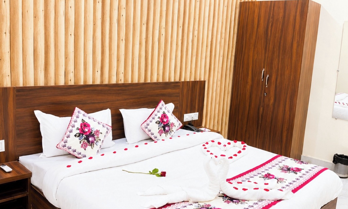 Amritsar Hotel | Hotel Shivaa