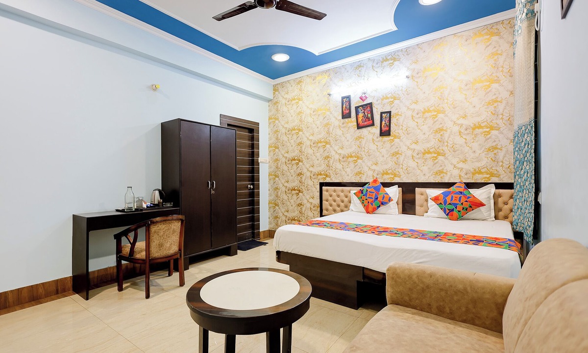 Kakarmatha Hotel | Fabhotel Luxe Cozy