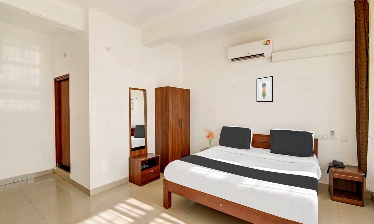 Stuart Hill House | Classic With Balcony Madikeri