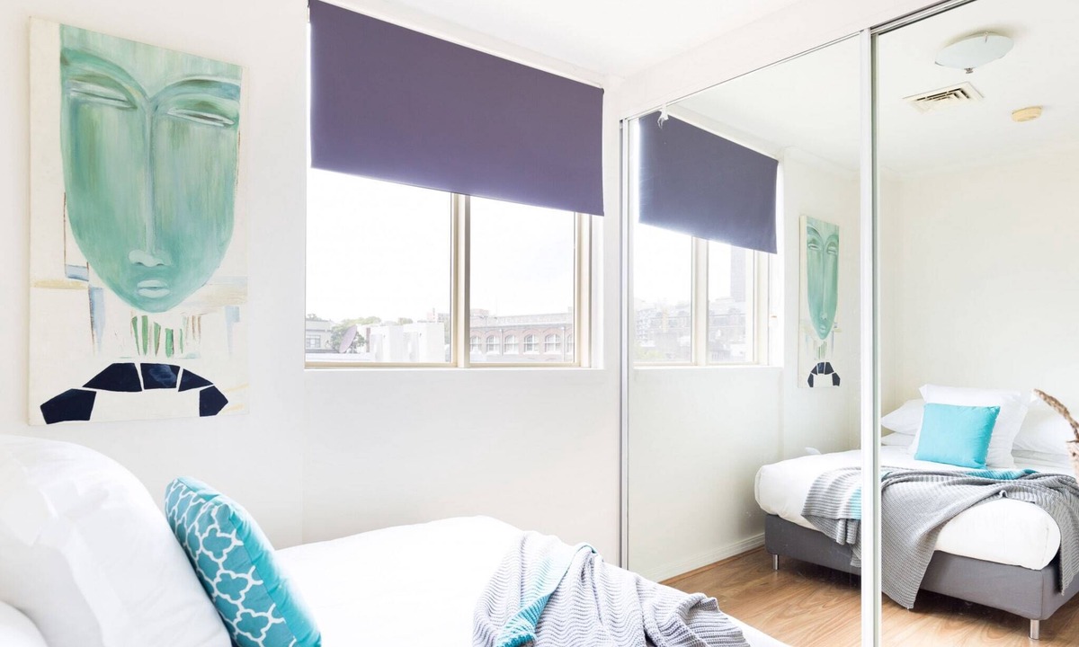 Surry Hills Apartment | Live in the heart of Surry Hills - walk to City