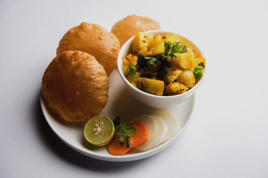 Allahabad Hotel | Collection O Subedarganj Railway Station Road Formerly Jacob