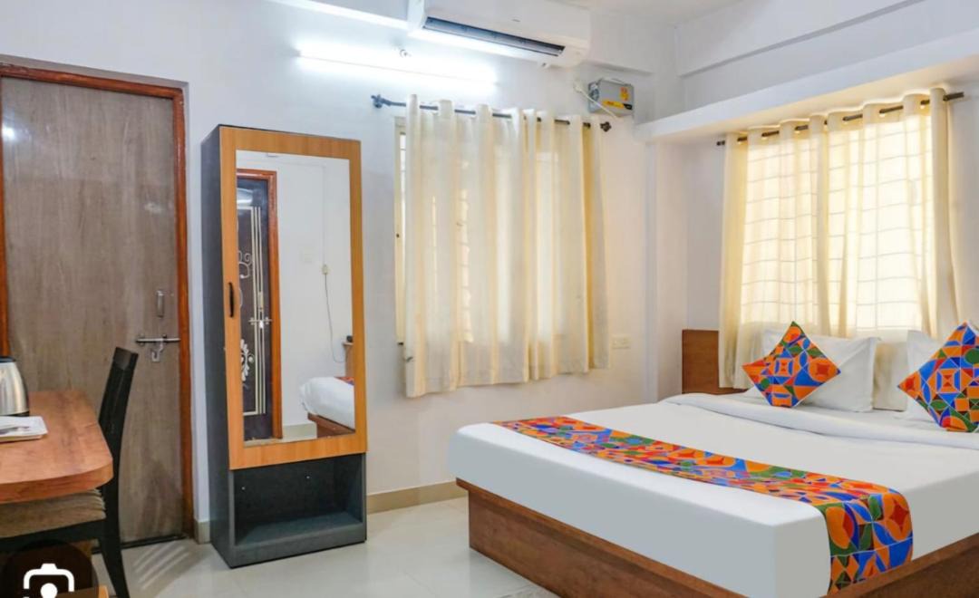 Amritsar Hotel | Hotel shailesh golden Temple with lift