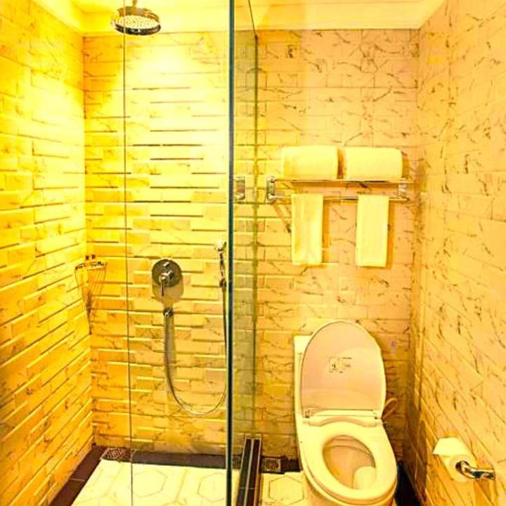 Dhanbad House | Hotel Madhurika Palace