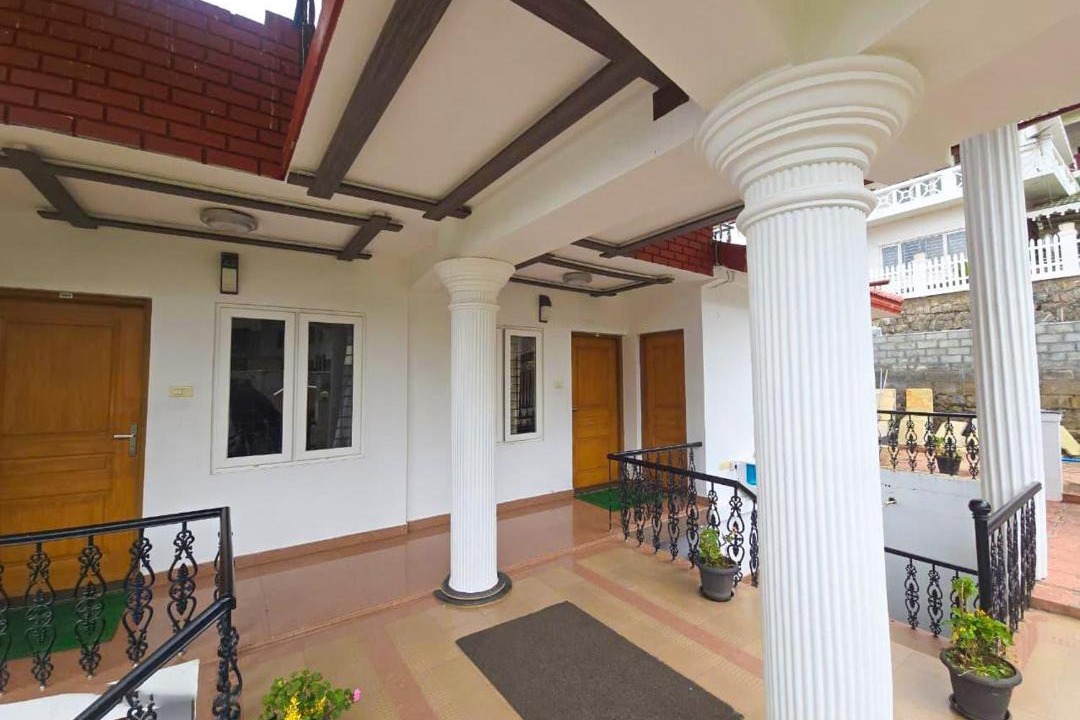 Kathadimattam Bed & Breakfast | Lazo Cottage By Lake , Ooty
