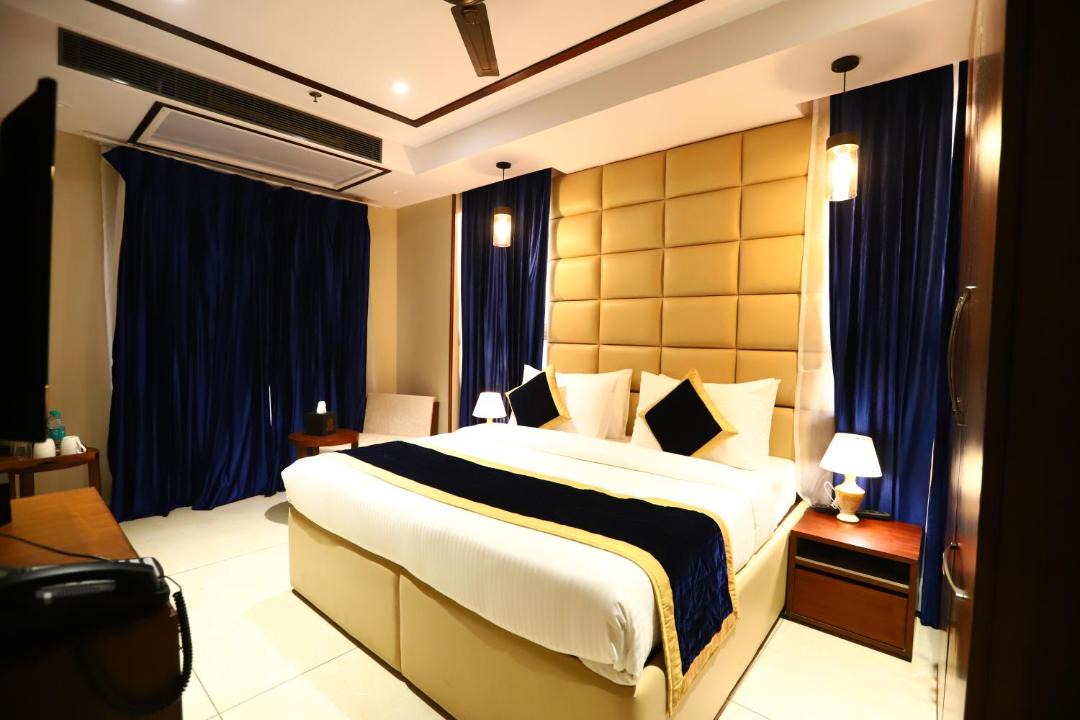 New Delhi Hotel | Hotel Sanca International in Patel Nagar Delhi