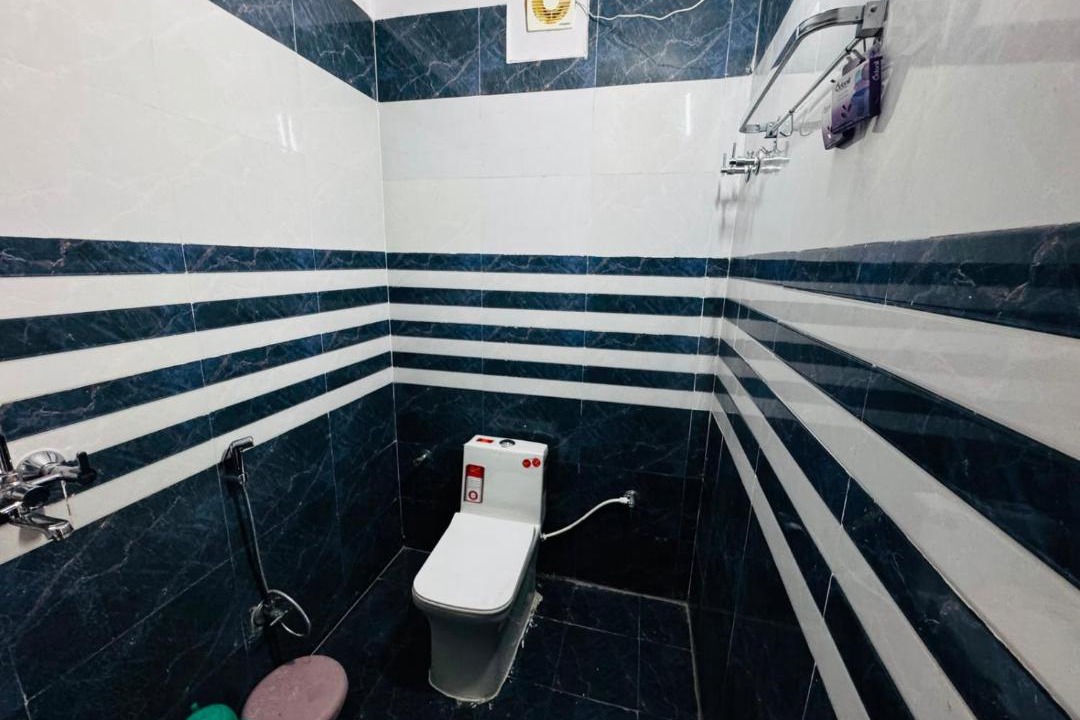 Patna Hotel | The Aura Grand Hotel and Cafe