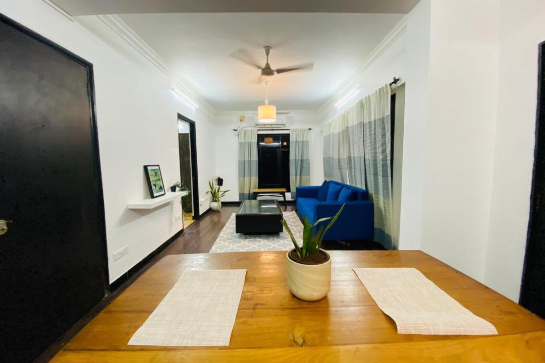 Pali Hill Apartment | Rama 2 - 401, Carter Road, Bandra West by Connekt Homes