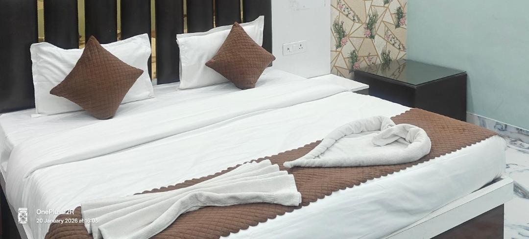 Moth Hotel | The KP RESORT
