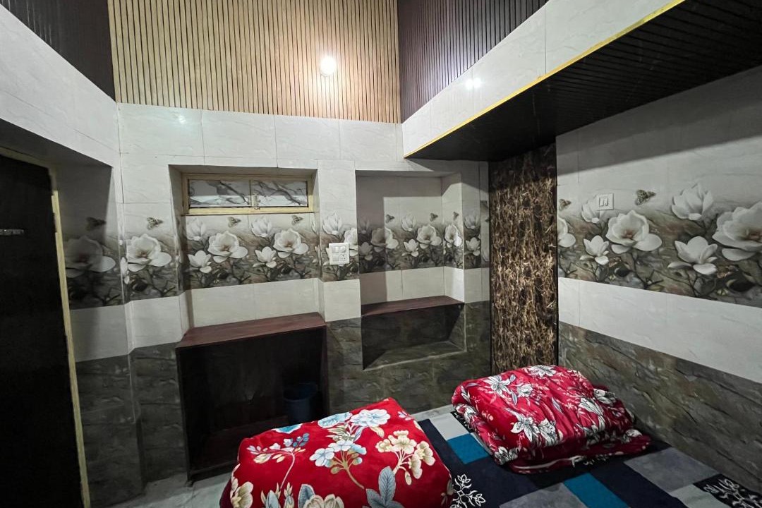 Amritsar Hotel | Guru Nanak Dev Ji Yatri Niwas Amritsar