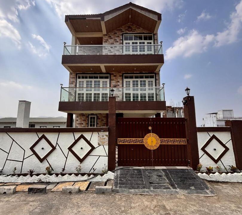 Paud Villa | Devs Villa Amansara above the sky