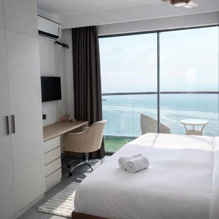 Noida Apartment | Yamunaviewnest