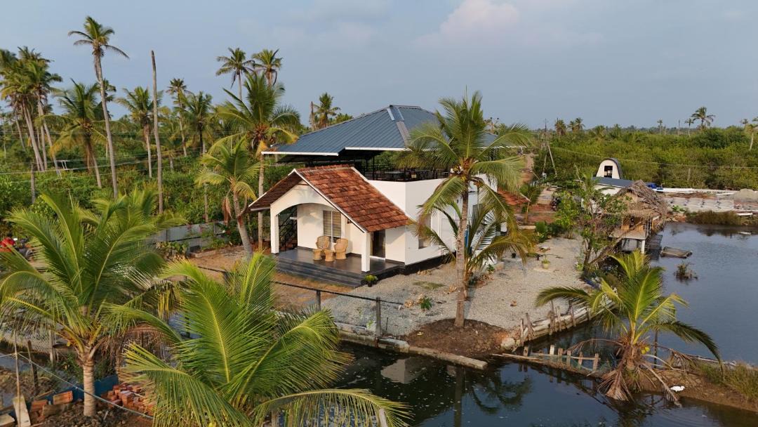 Munroe Island House | The Varghese Beth