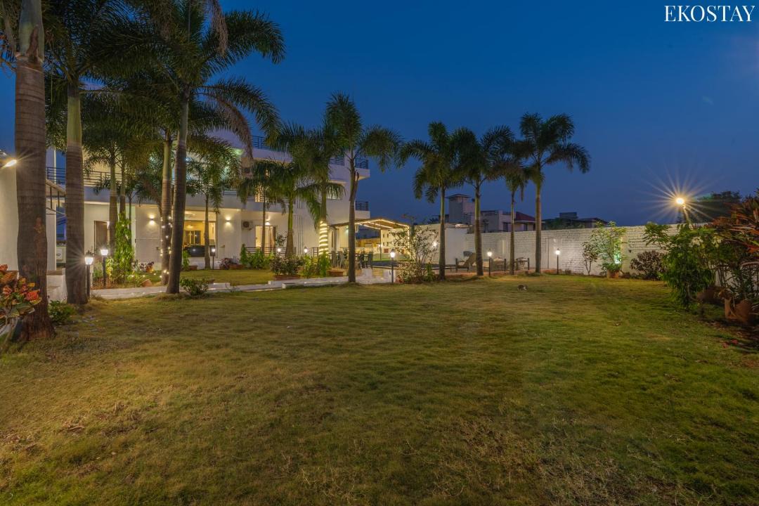 Kurvande Villa | EKO STAY - Octagon Farms Villa
