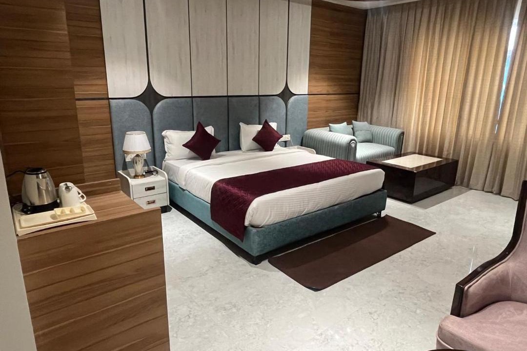 Gaya Hotel | Nirvana Grand Hotel & Resort