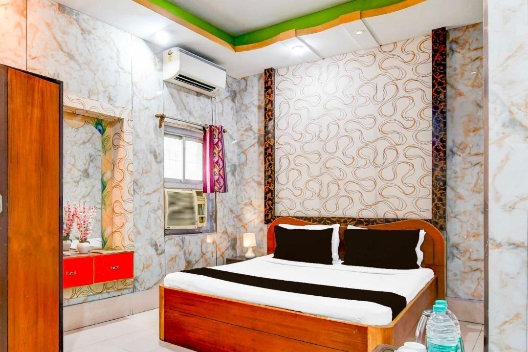 Shrirampur Hotel | Collection O Serampore Railway Station