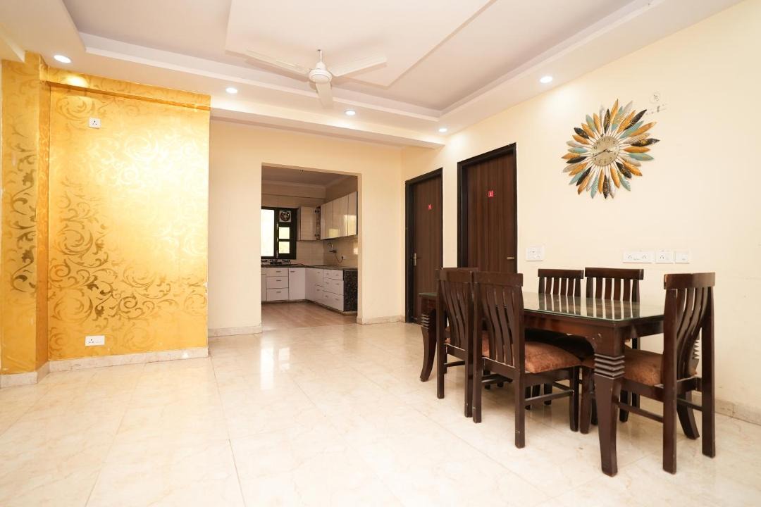 Gurugram Hotel | Prince Villa