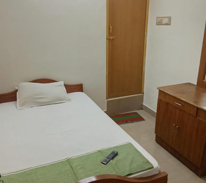 Chennai Hotel | Eswar Residency