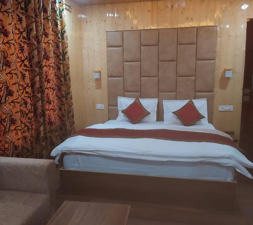 Laripora Hotel | City plaza resort