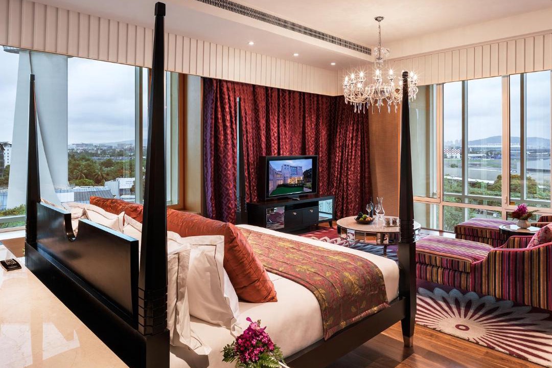 Vile Parle East Hotel | Taj Santacruz