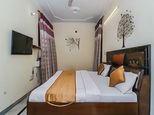 Photo of Bedroom in Sector 45