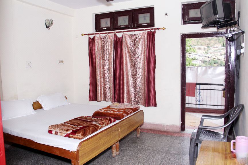 Photo of Bedroom in Uttarkashi