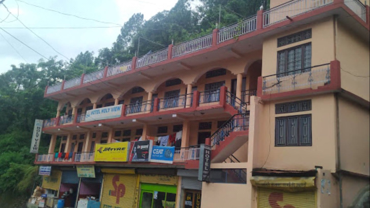 Photo of Buildings in Uttarkashi