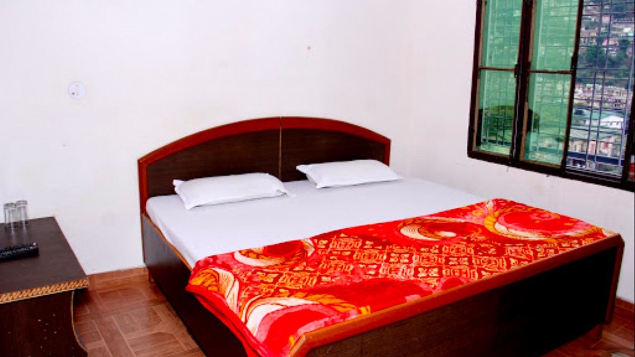 Photo of Bedroom in Uttarkashi