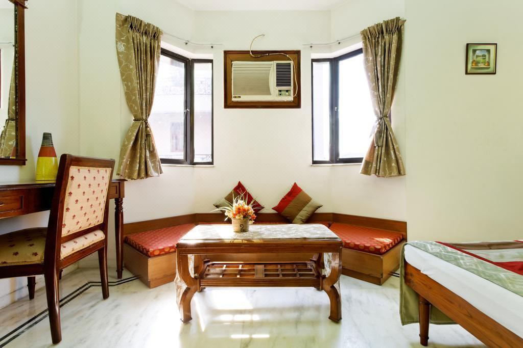 Photo of Livingroom in DLF City