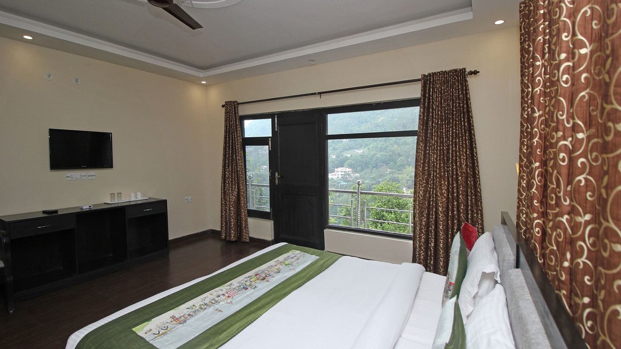 Photo of Bedroom in Bhimtal